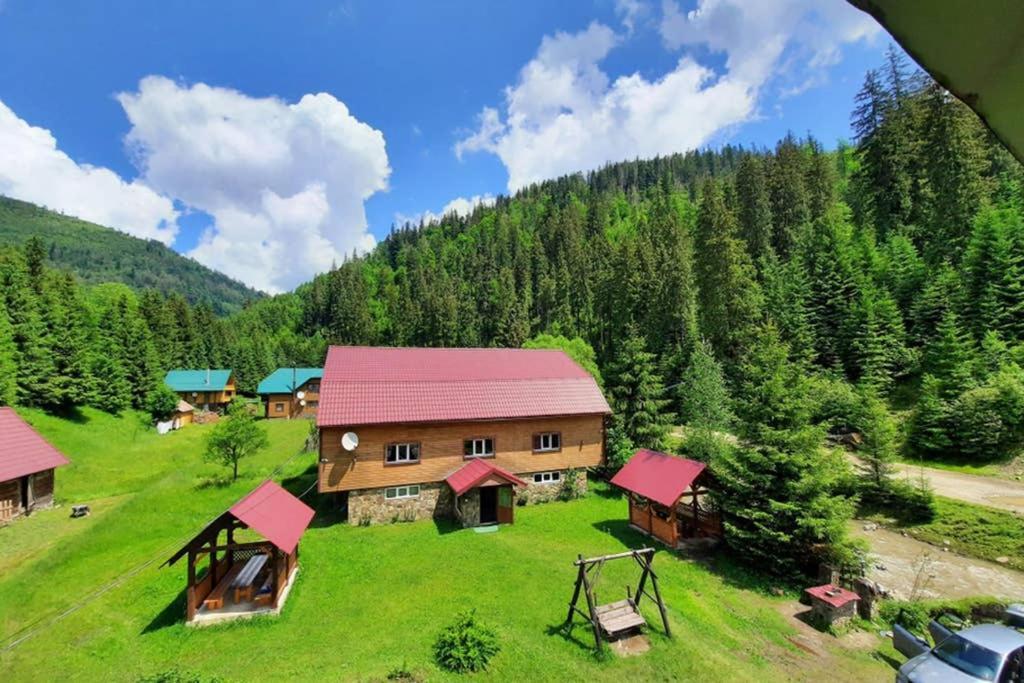Номер 6 Садиба У Ані Synevyrs'ka Polyana Exterior photo